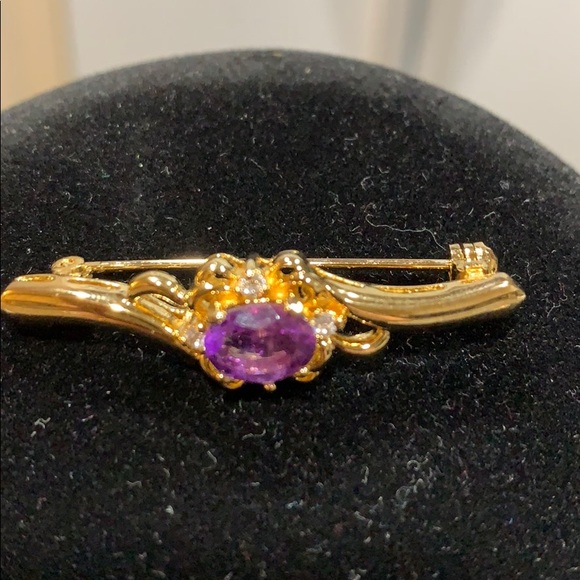 NIB gold toned pin with purple stone 4 clear stone - Picture 2 of 4